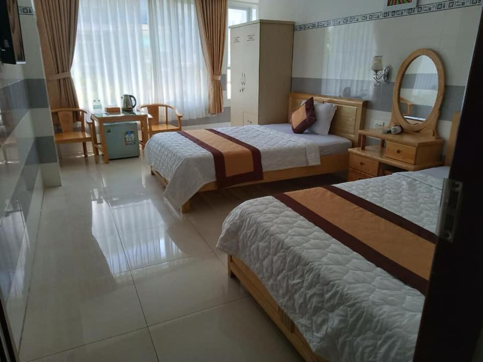 Khach San Flower Sky Nha Trang Exterior photo